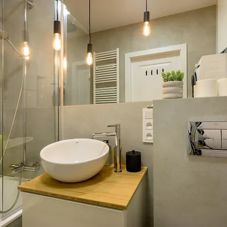 Rentplanet - Kępa Mieszczańska Apartament *